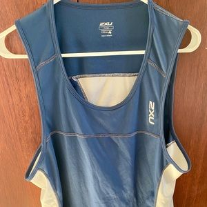 2XU Men’s XL tank top